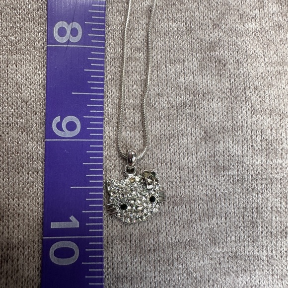 Sparkling Kitty Pendant Necklace - Picture 6 of 6